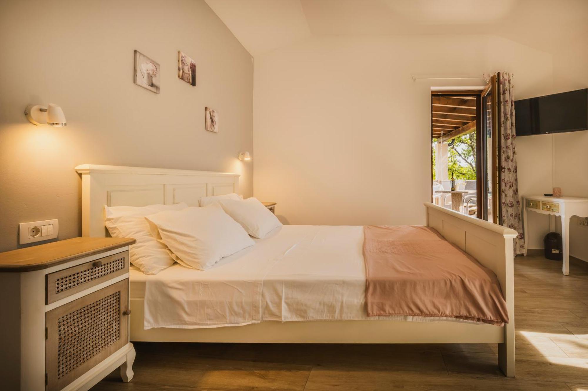 Rooms With Breakfast Near Porec Nova Vas  Eksteriør billede